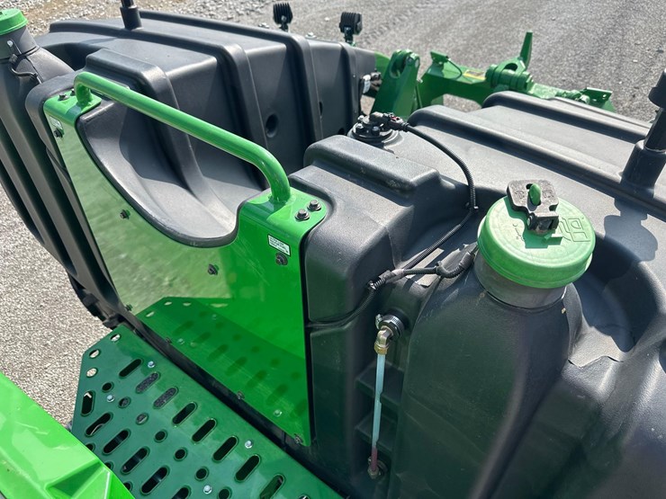 2022-john-deere-9r-390-image-50