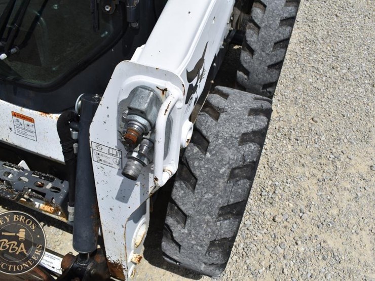 2018-bobcat-s570-image-23
