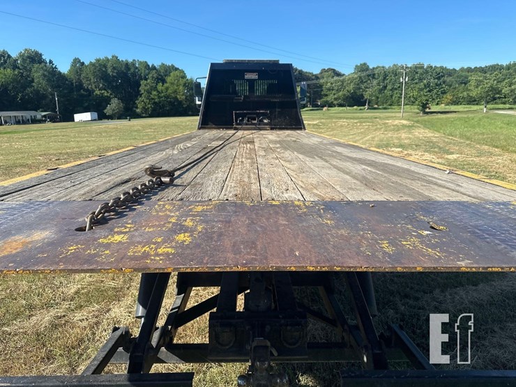 2019-international-workstar-7400-image-16