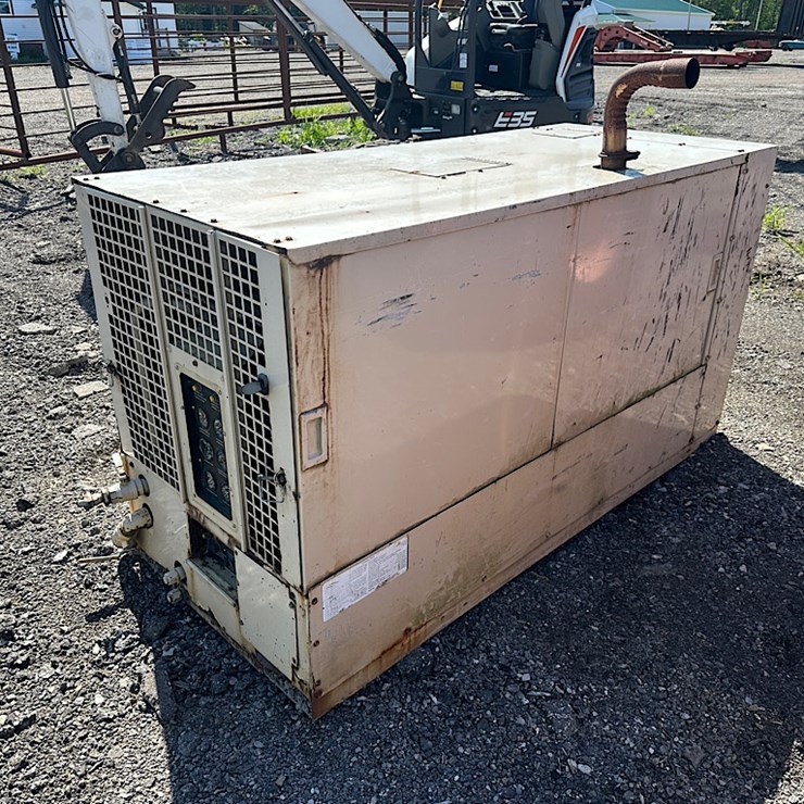 JOHN DEERE DIESEL GENERATOR