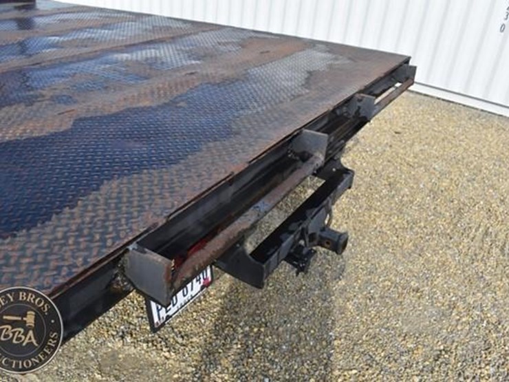 2003-ford-f550-image-54