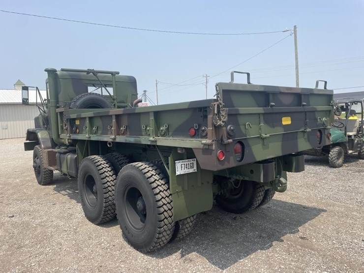 1983-am-general-m923a1-image-4