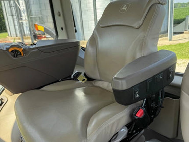2014-john-deere-8270r-image-50