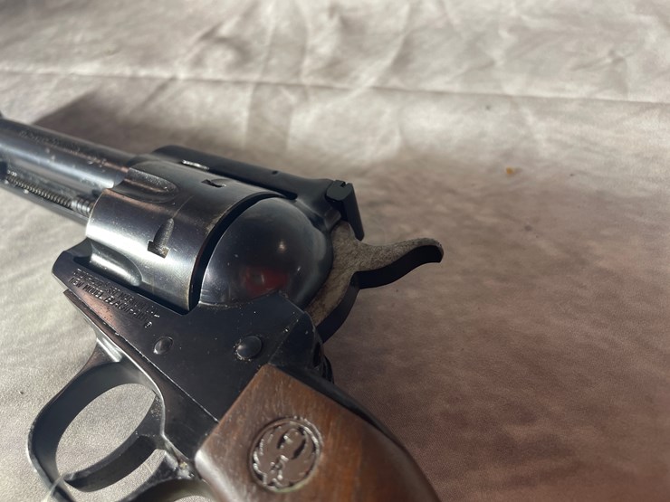 #4405-•-ruger-black-hawk-357-mag-revolver,-sn:-32-30581-image-15