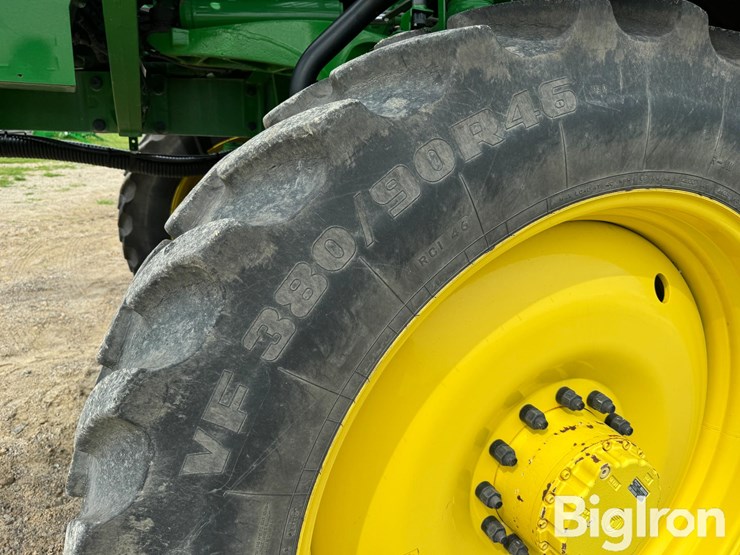 2021-john-deere-r4044-image-17