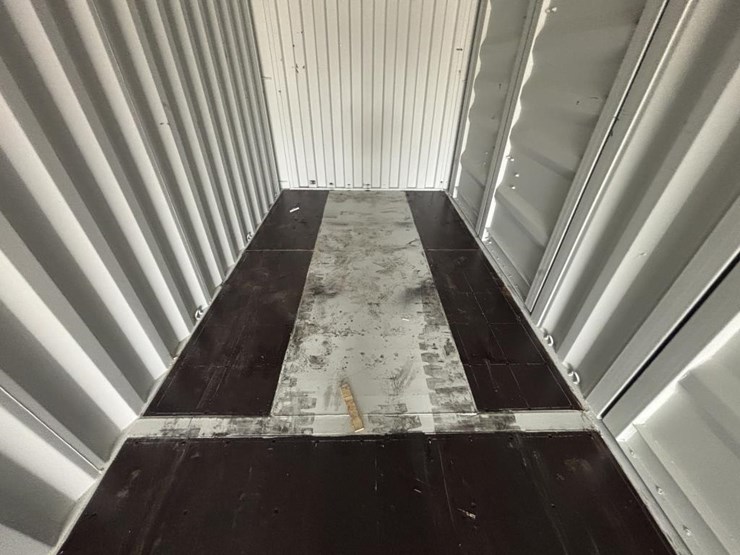 #104-•-40'-high-cube-conex-shipping-container---one-trip-image-10
