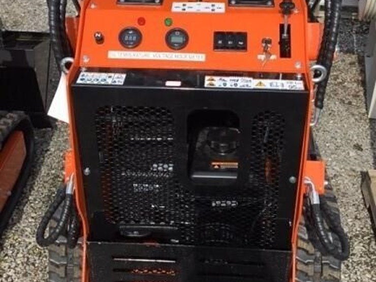 new-mms-skid-steer-loader-image-7