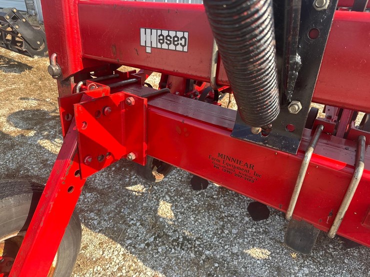 case-ih-183-image-12