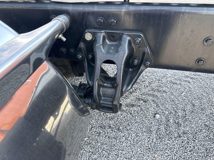 2019-kenworth-w900l-image-33