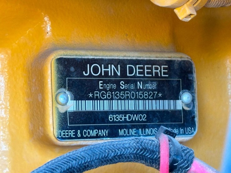 2013-deere-824k-image-63