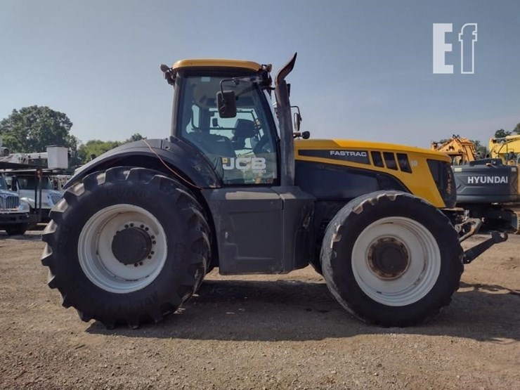 jcb-fastrac-8280-image-3