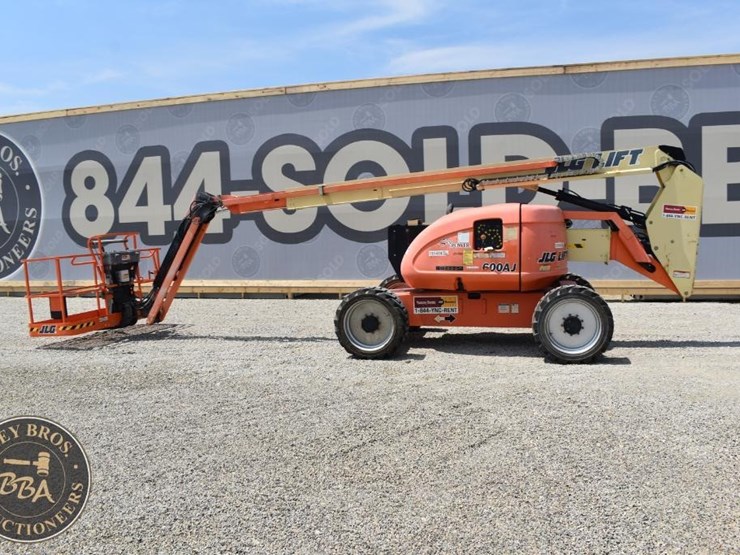 2007-jlg-600aj-image-3