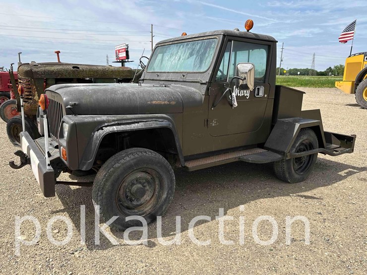 10701---(1985)-jeep-flightline-diesel-tow-truck-4x2-(vin#-3v0a24xxem000532)-image-4