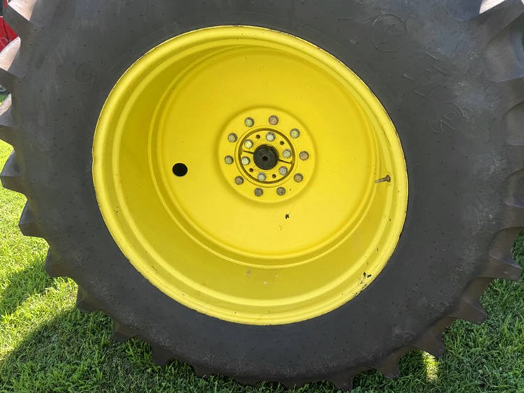 1990-john-deere-8760-image-13