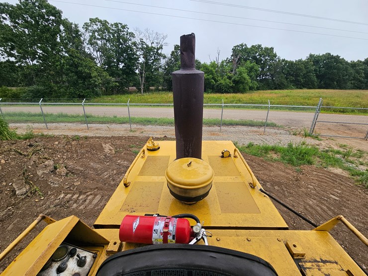 1984-caterpillar-973-image-50