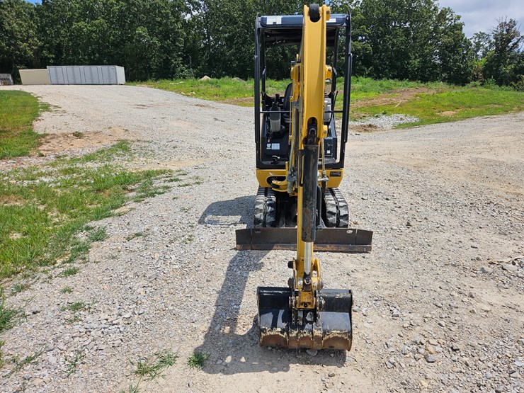 caterpillar-301.7-image-23