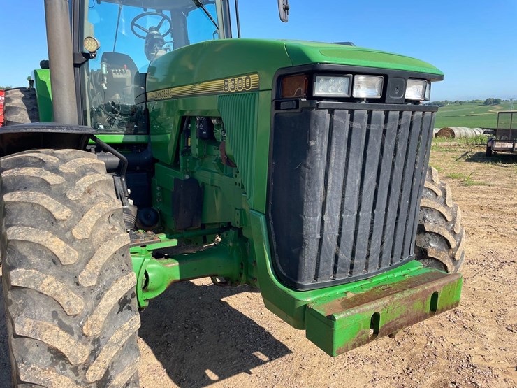1996-john-deere-8300-image-13