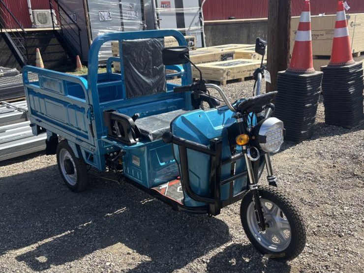 #8-•-electric-tricycle-w/-dump-bed---model:-iret13-image-2