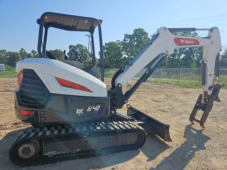 #20718-•-2022-bobcat-e42-excavator-image-11