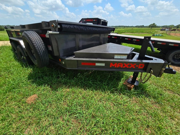 2022-maxxd-dump-trailer-image-2