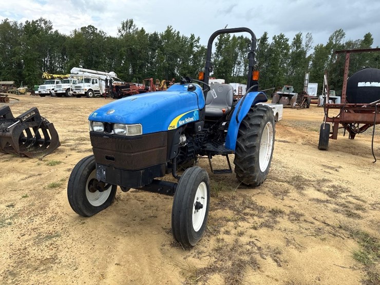 189---new-holland-tt45a-2wd-tractor-image-2