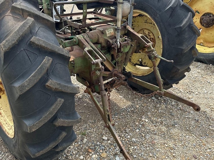 john-deere-420-image-8