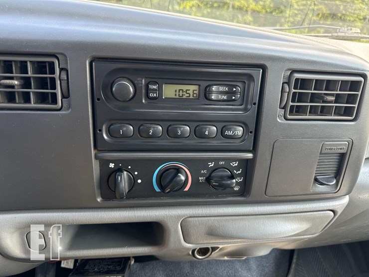 2004-ford-f350-image-15