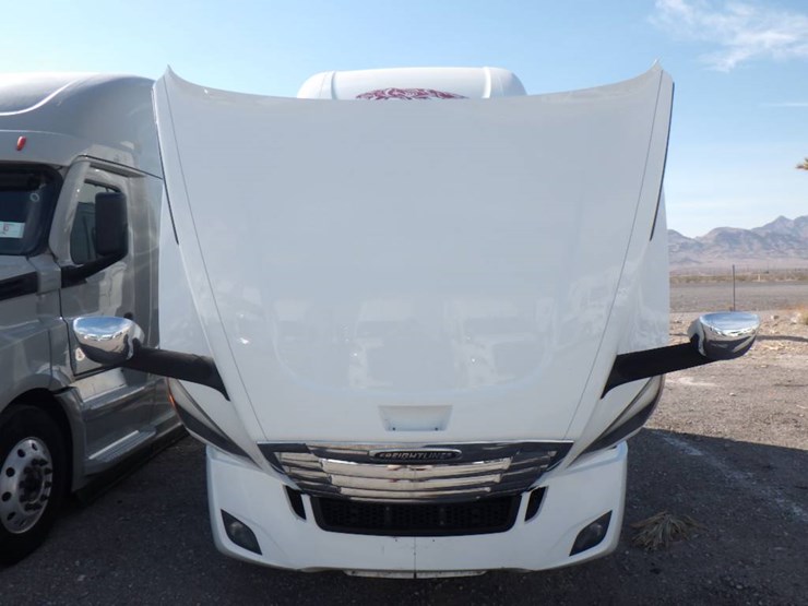 2024-freightliner-cascadia-126-image-13