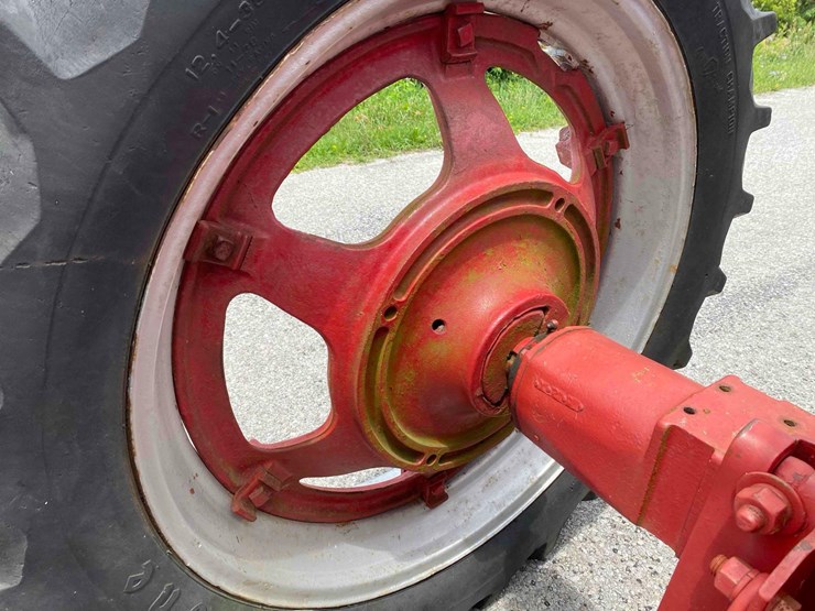 farmall-super-m-image-26