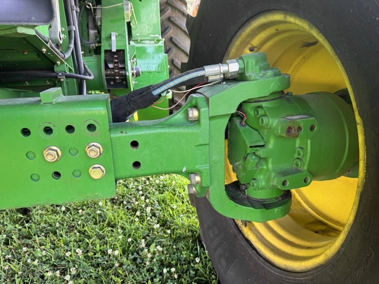 2010-john-deere-2010-image-37