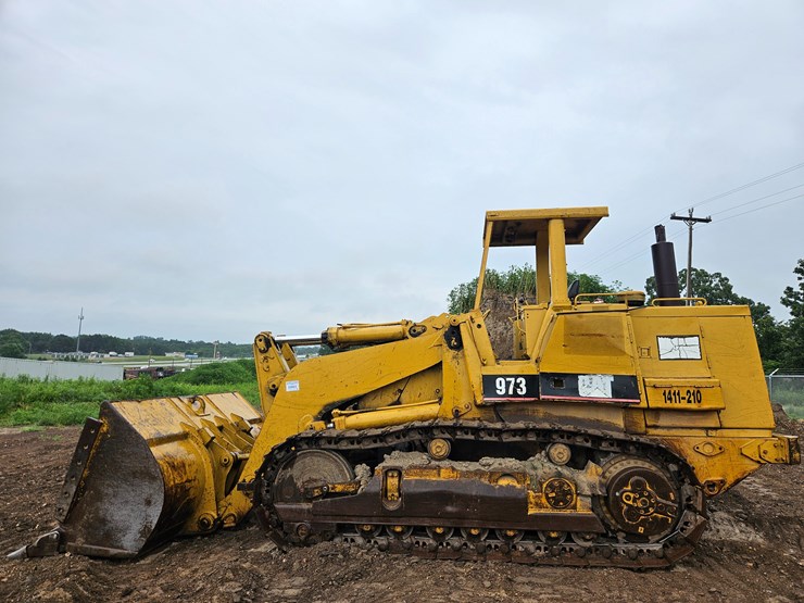 1984-caterpillar-973-image-6