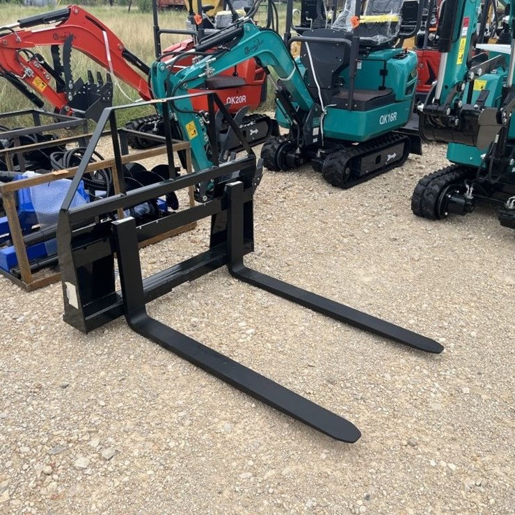 Mower King SS Pallet Forks