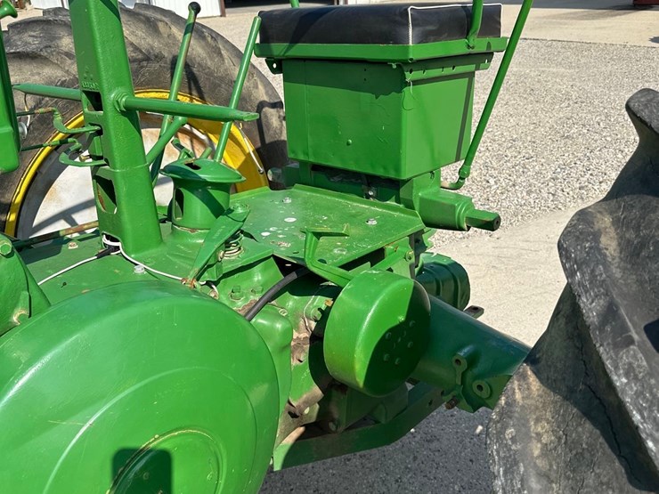 john-deere-a-image-12