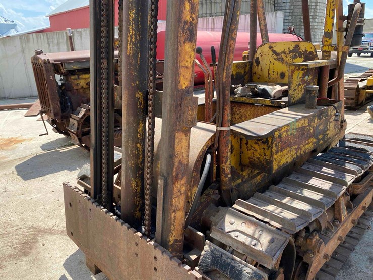 atc-crawler-forklift-image-8