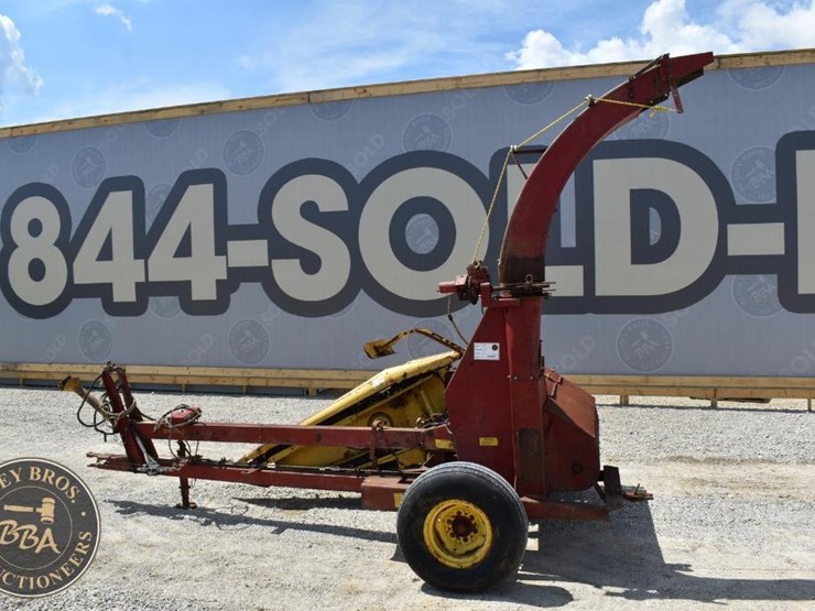 new-holland-770-image-6