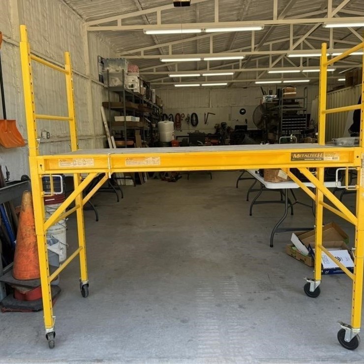 MetalTech 6 ft Scaffolding