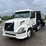 2006-volvo-vnl-image-1