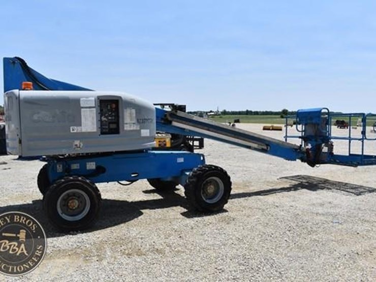 2015-genie-s40-image-18