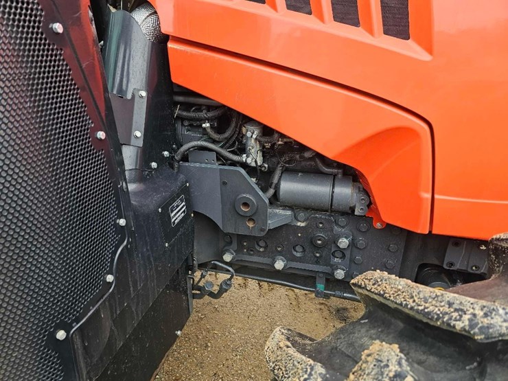 kubota-m7-152-image-7