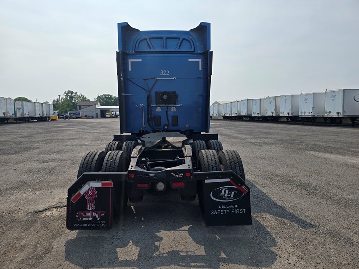 2019-peterbilt-579-image-20