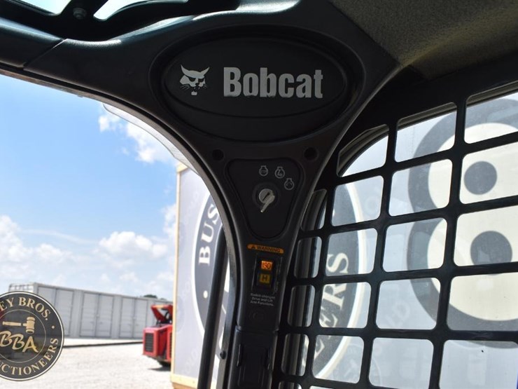 2018-bobcat-s570-image-42