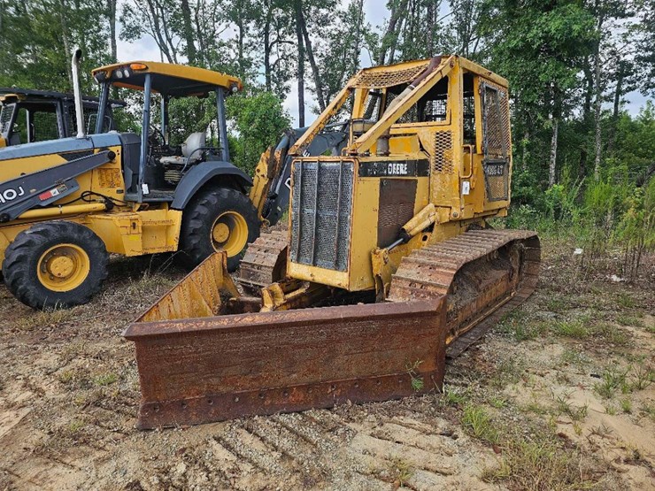 2014-deere-450g-image-2