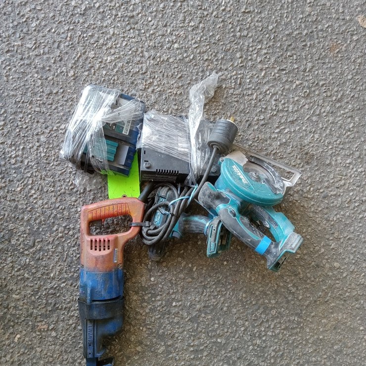 LOT#-741- POWER TOOLS