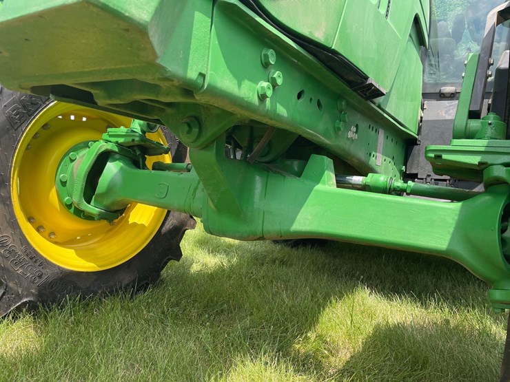 2015-john-deere-6155r-image-28