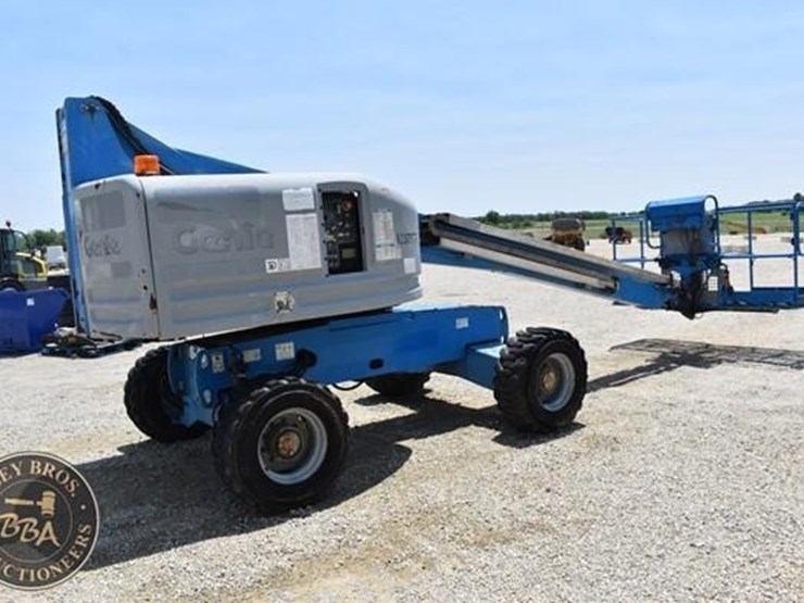 2015-genie-s40-image-17