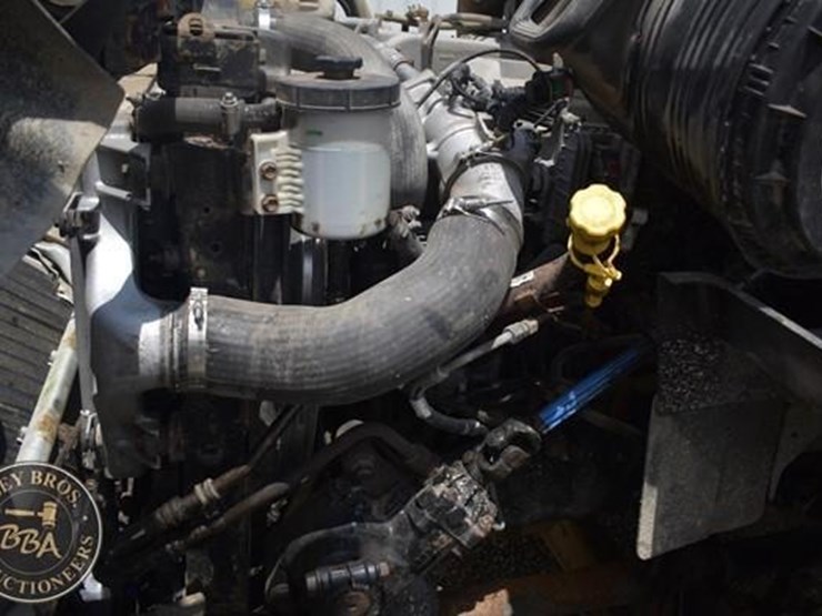 2014-international-prostar-image-19
