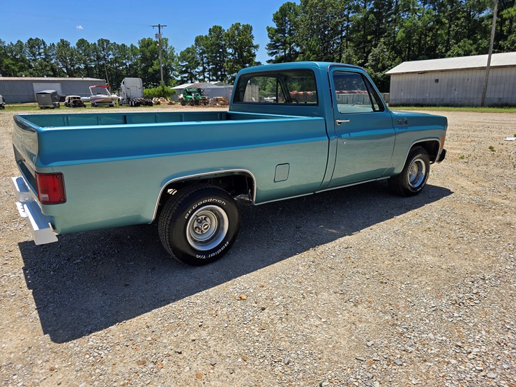 1977-chevrolet-custom-deluxe-image-26