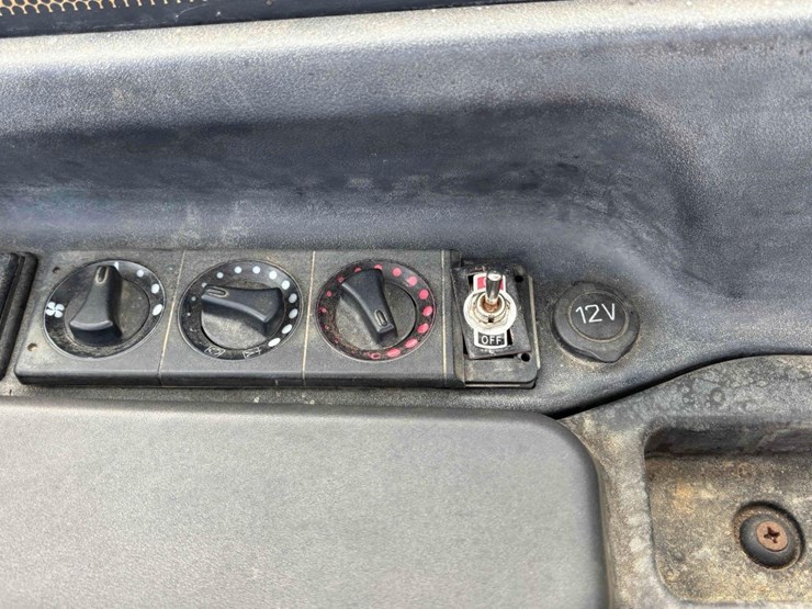 caterpillar-th407c-image-84