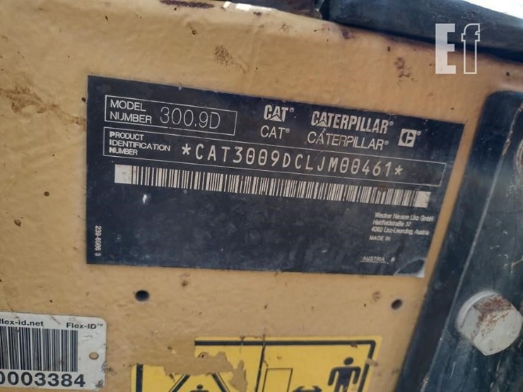 2012-caterpillar-300.9d-image-5