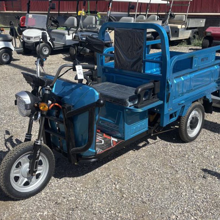 #8 • Electric Tricycle w/ Dump Bed - Model: IRET13